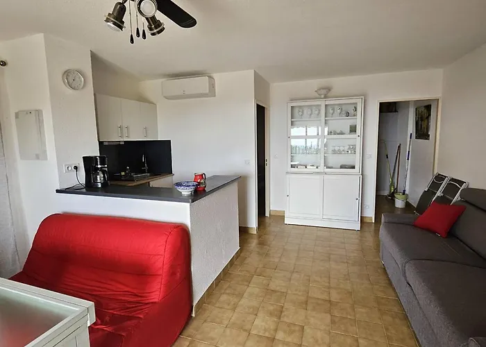 Climatise Avec Terrasse Aux Issambres - Fr-1-768-125